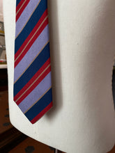 Carica l'immagine nel visualizzatore di Gallery, Cravatta regimental - Ugolini - 8,5 cm
