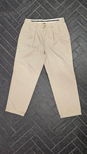 Carica l'immagine nel visualizzatore di Gallery, Polo Chino - Andrew - W34
