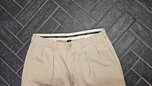 Carica l'immagine nel visualizzatore di Gallery, Polo Chino - Andrew - W34