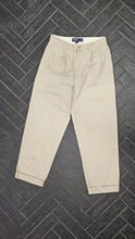 Carica l'immagine nel visualizzatore di Gallery, Polo Chino - Hammond - W30