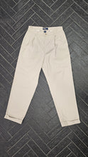 Carica l'immagine nel visualizzatore di Gallery, Polo Chino - Hammond - W33