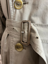 Carica l'immagine nel visualizzatore di Gallery, Doppiopetto con cintura - Burberrys' - 50