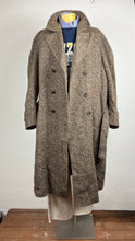 Carica l'immagine nel visualizzatore di Gallery, Cappotto spigato manica raglan - 52/4