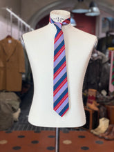 Carica l'immagine nel visualizzatore di Gallery, Cravatta regimental - Ugolini - 8,5 cm