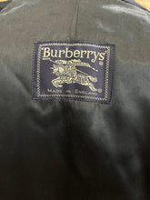 Carica l'immagine nel visualizzatore di Gallery, Cappotto Burberrys' manica raglan - 54