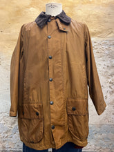 Carica l'immagine nel visualizzatore di Gallery, Barbour Beaufort - Sandstone - C46/117cm (XL)