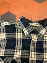 Carica l'immagine nel visualizzatore di Gallery, Overshirt lana St. Johns Bay - 2XL