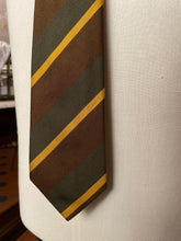 Carica l'immagine nel visualizzatore di Gallery, Cravatta regimental - Ugolini - 8,5 cm