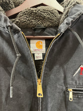 Carica l'immagine nel visualizzatore di Gallery, Carhartt Jacket - 2XL