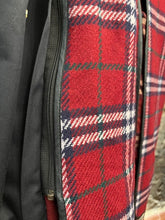 Carica l'immagine nel visualizzatore di Gallery, Impermeabile Burberrys' con fodera in lana - 54