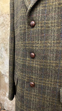 Carica l'immagine nel visualizzatore di Gallery, Harris Tweed 3 bottoni - 56