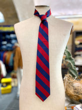 Carica l'immagine nel visualizzatore di Gallery, Cravatta regimental - Ralph Lauren - 8,8