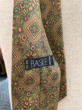 Carica l'immagine nel visualizzatore di Gallery, Cravatta fantasia - Basile - 8,5 cm