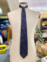 Carica l'immagine nel visualizzatore di Gallery, Cravatta paisley - Ugolini - 8,3