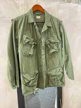 Carica l'immagine nel visualizzatore di Gallery, Jungle Jacket poplin - Small/short