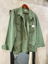 Carica l'immagine nel visualizzatore di Gallery, Jungle Jacket poplin - -Medium/short