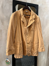 Carica l'immagine nel visualizzatore di Gallery, Capalbio 3 bottoni - 48/50