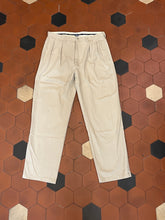 Carica l'immagine nel visualizzatore di Gallery, Polo Chino - W35