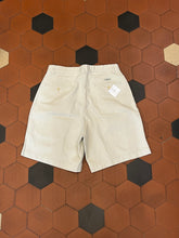 Carica l'immagine nel visualizzatore di Gallery, Polo Chino shorts - W31