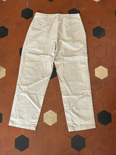 Carica l'immagine nel visualizzatore di Gallery, Polo Chino - W36