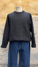 Carica l'immagine nel visualizzatore di Gallery, Maglione Aran John Molloy - M