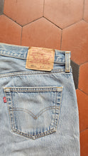 Carica l'immagine nel visualizzatore di Gallery, Levi's 501XX - Made in USA - 42,5 cm