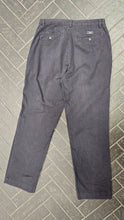 Carica l'immagine nel visualizzatore di Gallery, Polo Chino - Preston - W33