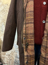 Carica l&#39;immagine nel visualizzatore di Gallery, Barbour Beaufort c44/112cm (L/XL)
