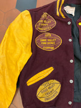 Carica l&#39;immagine nel visualizzatore di Gallery, Varsity Jacket anni ‘70 - M
