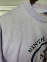 Carica l'immagine nel visualizzatore di Gallery, T-Shirt Hanes - L
