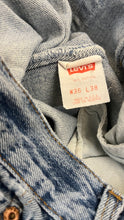 Carica l&#39;immagine nel visualizzatore di Gallery, Levi&#39;s 501xx - W34
