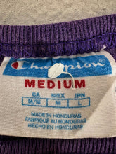 Carica l'immagine nel visualizzatore di Gallery, T-Shirt Champion - M
