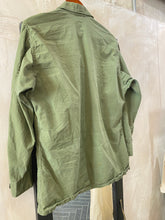 Carica l&#39;immagine nel visualizzatore di Gallery, Jungle Jacket poplin - Small/short
