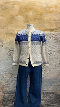 Carica l'immagine nel visualizzatore di Gallery, Cardigan donna finlandese - M
