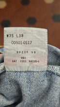 Carica l&#39;immagine nel visualizzatore di Gallery, Levi&#39;s 501XX - Made in USA - 37 cm
